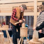 kurs-slojd-talja-yxa-kniv-bruksforemal-fred-lagnemar-221015-153130-01659-photographer-jesper-anhede-web